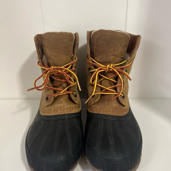 Sorel Tan and Black Natural Rubber Waterproof Boots Men’s USA 8